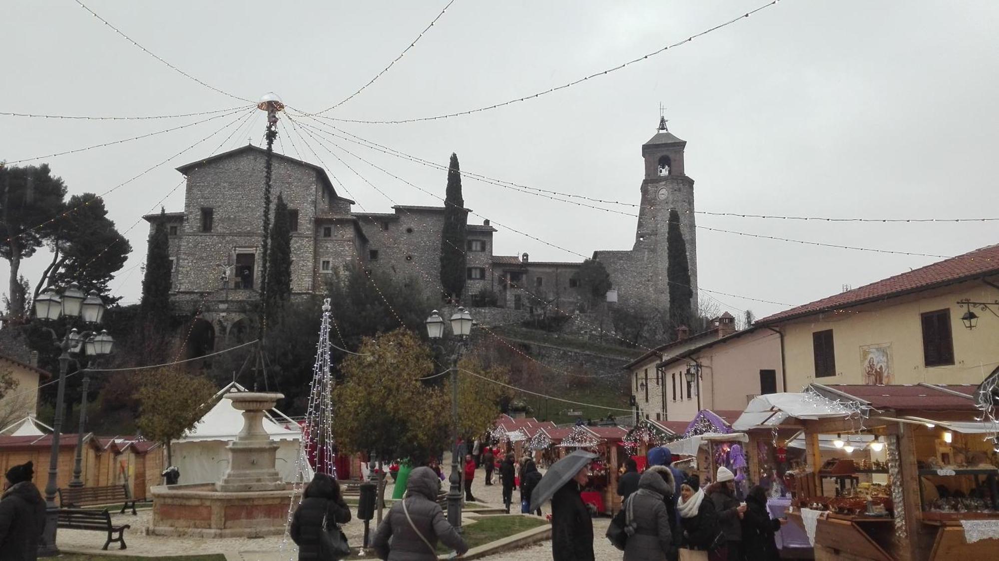 B&B Il Cantico Greccio ภายนอก รูปภาพ